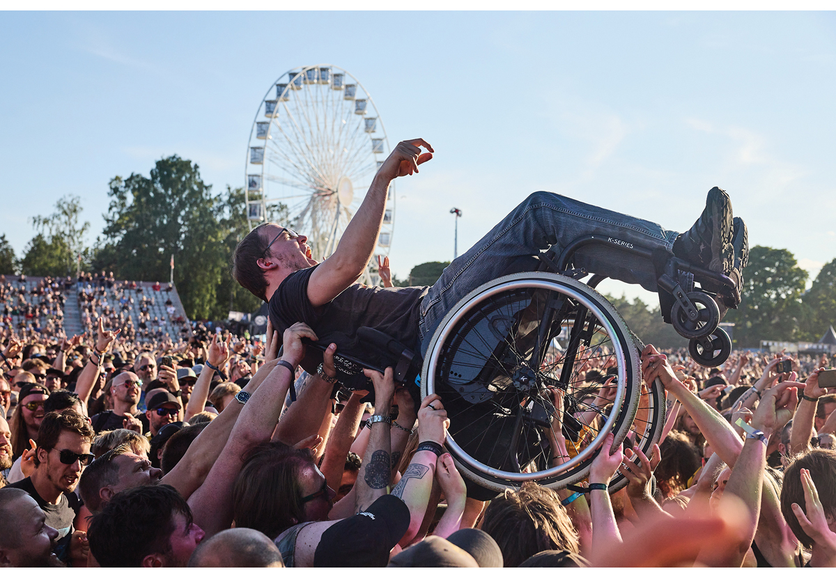 Figur 16.4 Crowdsurfing på Tons of Rock, Oslo