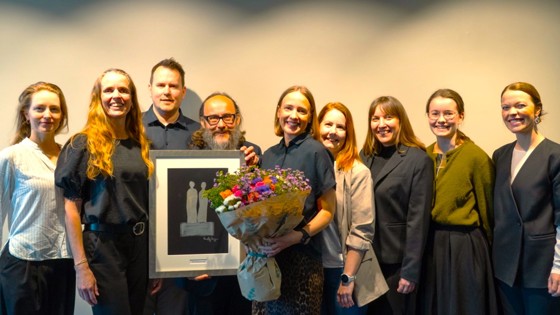 Fra venstre: Camilla Orten, Cathrine Strand Yttervik, Raymond Karlsen, Lars Rønn, Iselin Brenna Helle Økstad, Daniela Marie Kobialko, Martine Olsen Lysvand, Astrid Bugge Mjærum. Alle fra Skatteetaten.
