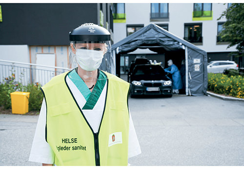 Figur 13.3 Ansatt ved teststasjonen på Åse.