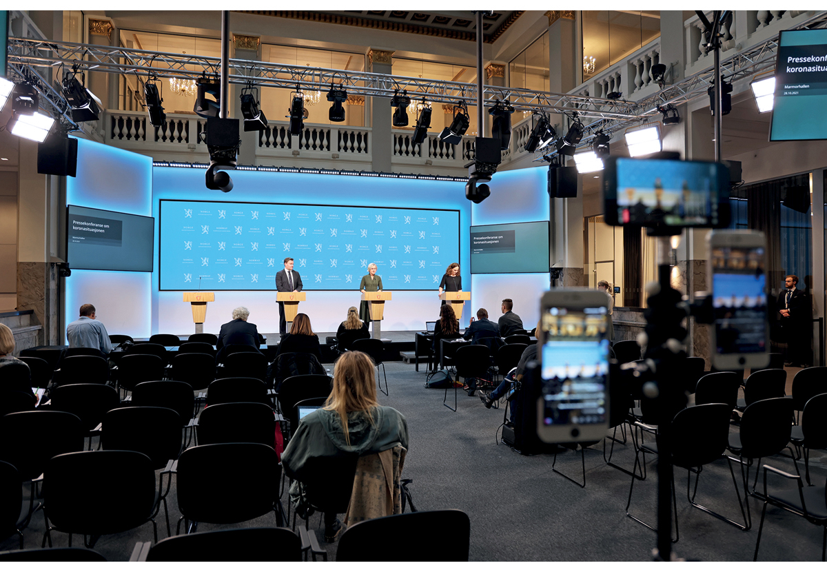 Figur 2.3 Pressekonferanse om koronapandemien 28. oktober 2021.