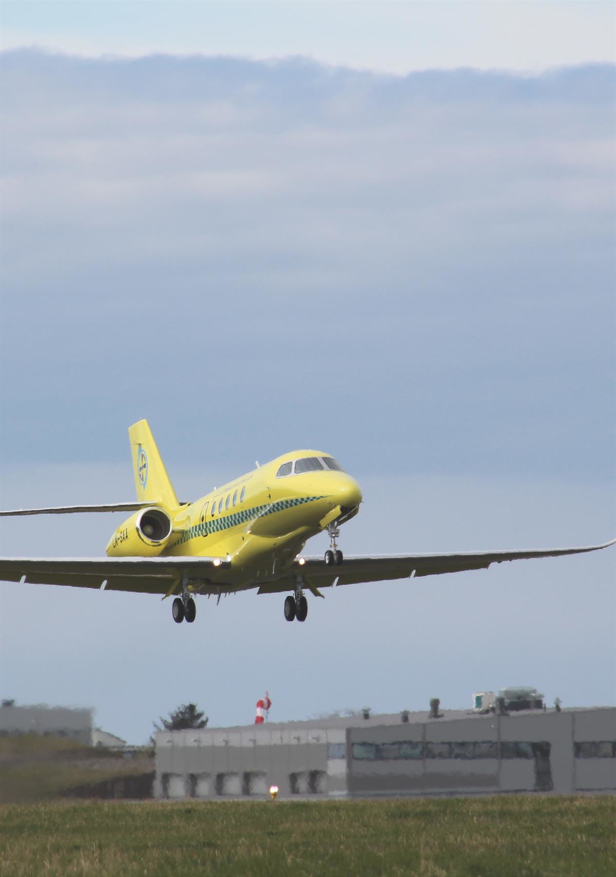 Foto av luftambulanse-fly