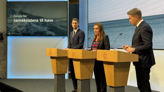 Klima- og miljøministeren, Fiskeri- og havministeren og energiministeren under møtet i Forum for sameksistens til havs.