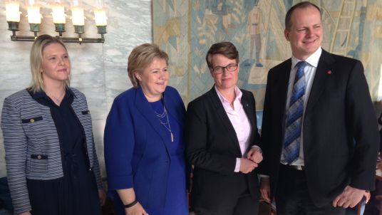 Landbruks- og matminister Sylvi Listhaug, Statsminister Erna Solberg, Klima- og miljøminister Tine Sundtoft og Samferdselsminister Ketil Solvik-Olsen på Regjeringens klimadugnad 13. mars 2014. (Foto: KLD.)